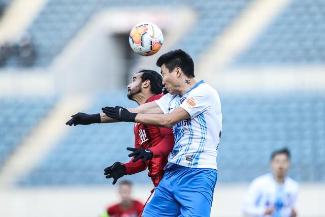 何时能兑现天赋？曾凡博关键2罚全丢葬送比赛