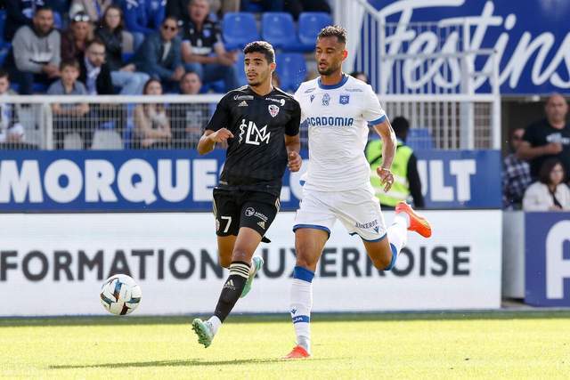 赵继伟：不能输球就怪教练 他真的很想帮我们