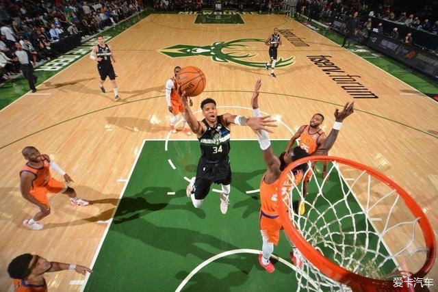 赵继伟17分辽宁胜宁波 贺希宁38分深圳胜新疆