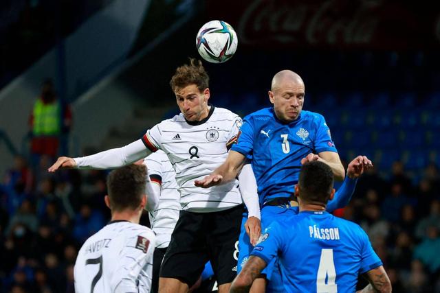 鄢手骐24分辽宁负新疆 格洛弗50分四川负浙江